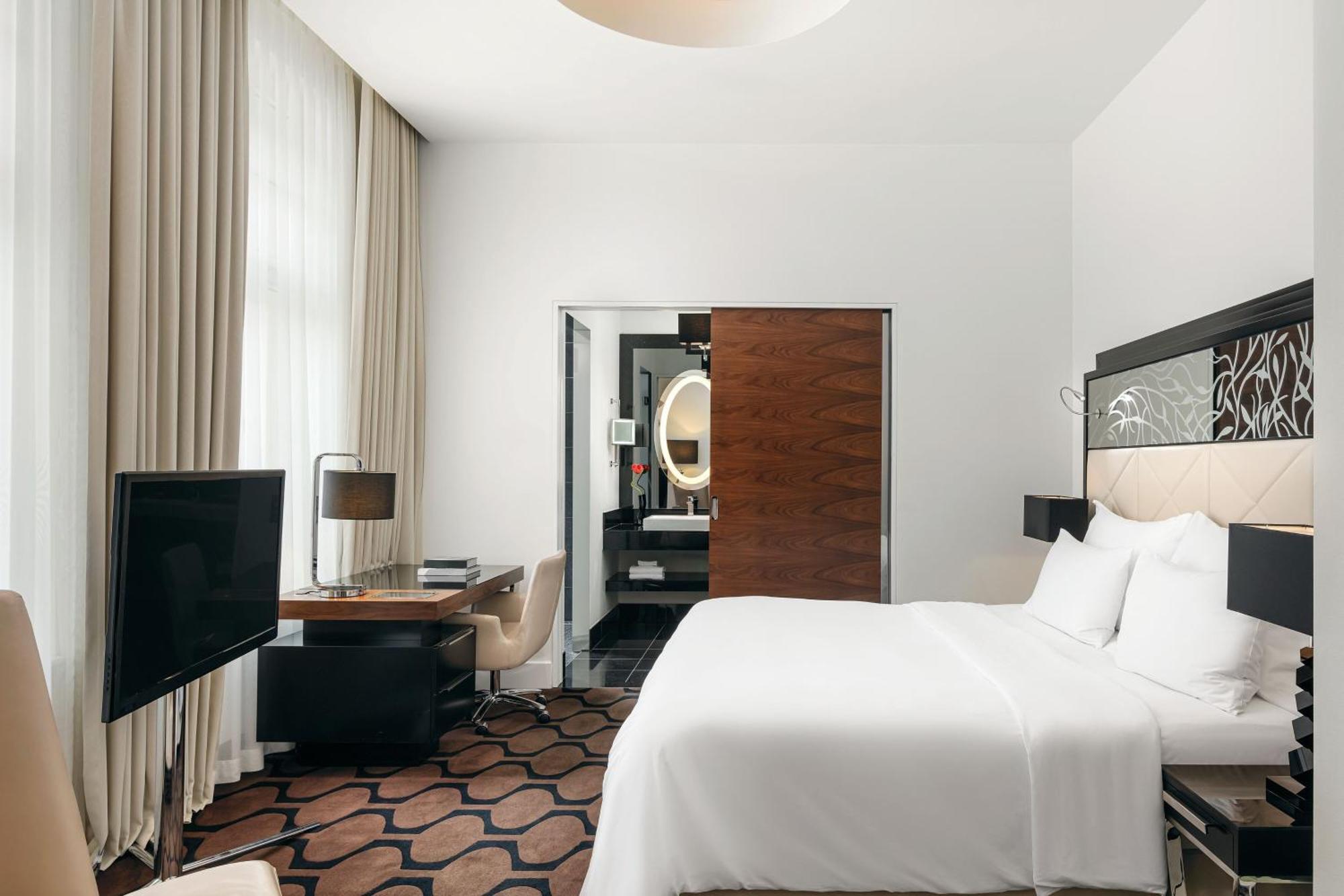 Roomers Berlin Steinplatz, Autograph Collection Εξωτερικό φωτογραφία